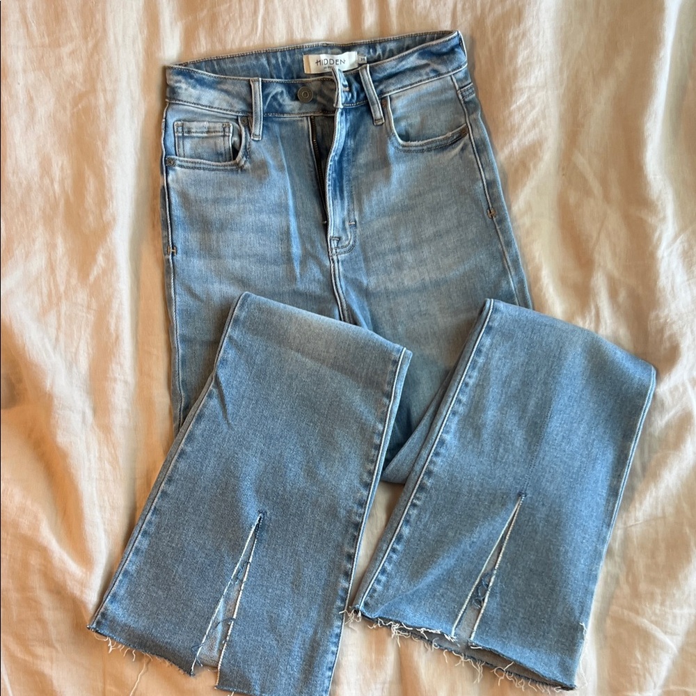 NWOT Hidden Women's High Rise Blue Jeans
